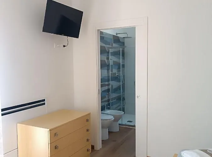 Dalie's House San Leone Centro 3*