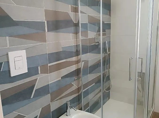 Dalie's House San Leone Centro Pensjonat 3*