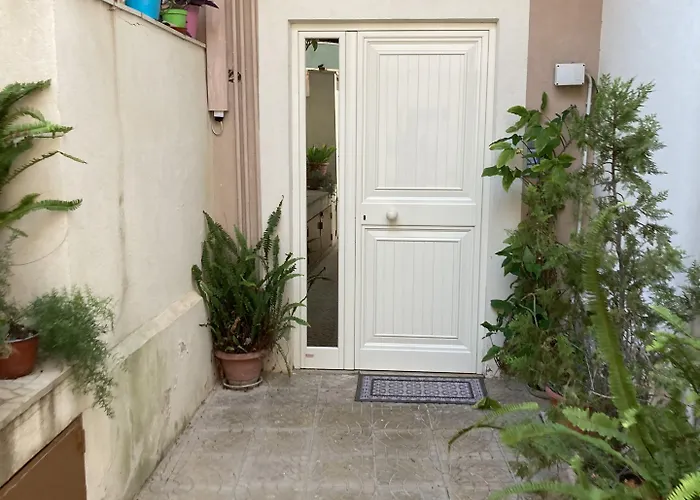 Dalie's House San Leone Centro Pensjonat